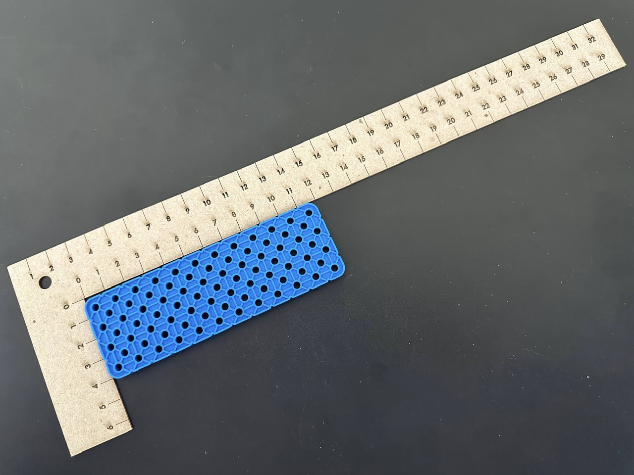 VEX IQ L-Ruler