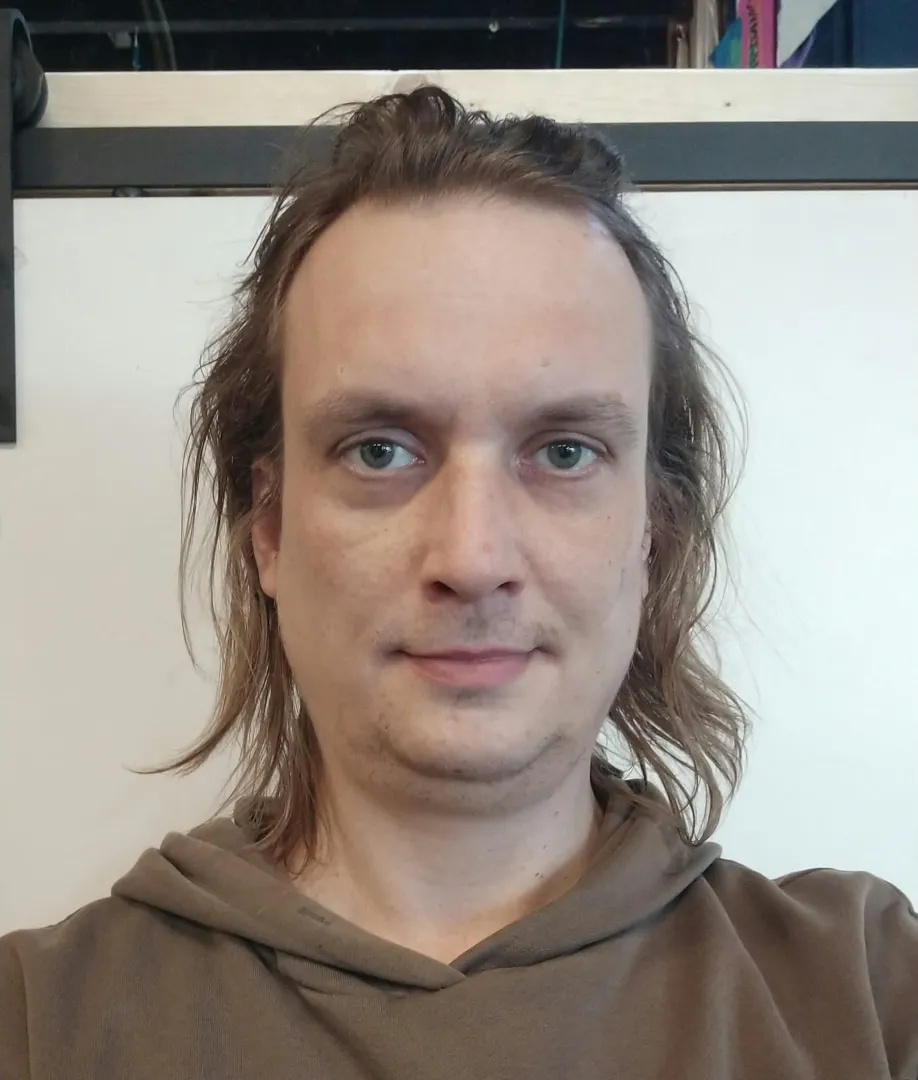 KooZexists
